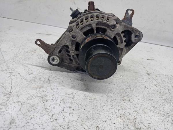 ALTERNATEUR TOYOTA 100A - Vue 1